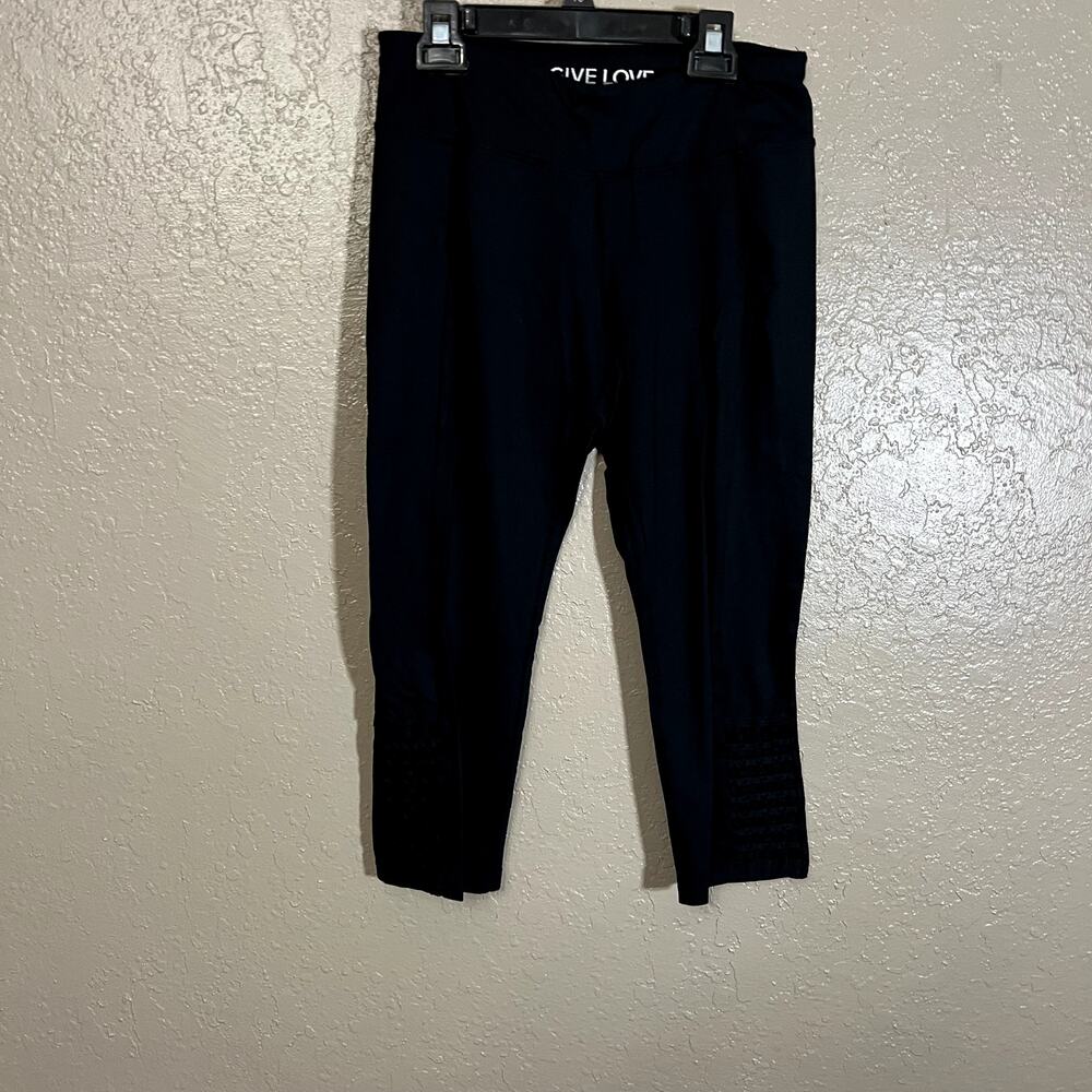 Betsey Johnson leggings cropped medium black
